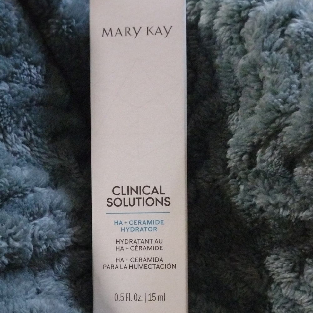 Mary Kay Clinical Solutions HA + Ceramide Hydrator
